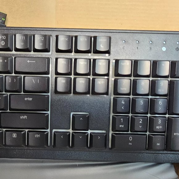 Razer Ornata V3 X Low Profile Gaming Keyboard for PC tested open box complete - Picture 6 of 12